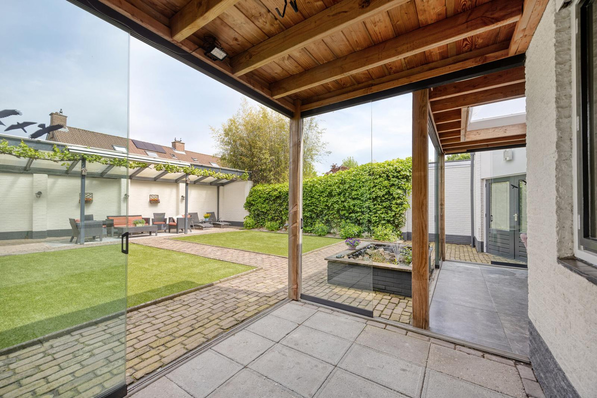 Vrijstaande woning te koop: Baayewei 10, Bavel