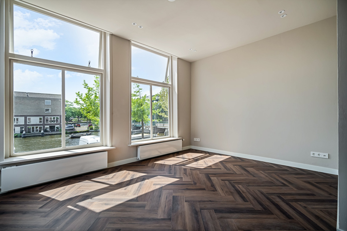 Studio te koop: Lage Rijndijk 9A, Leiden
