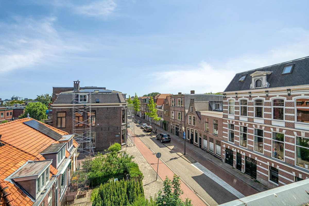 Studio te koop: Lage Rijndijk 9E, Leiden