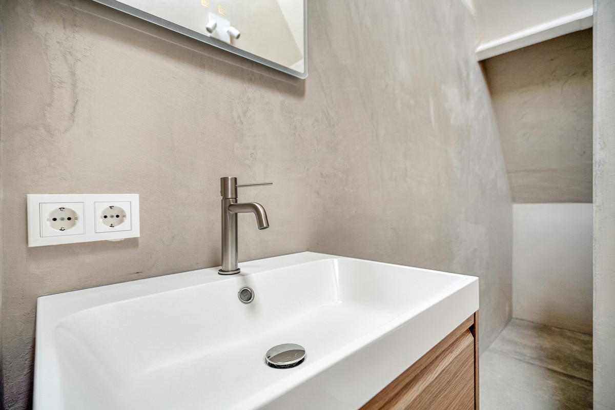 Studio te koop: Lage Rijndijk 9E, Leiden