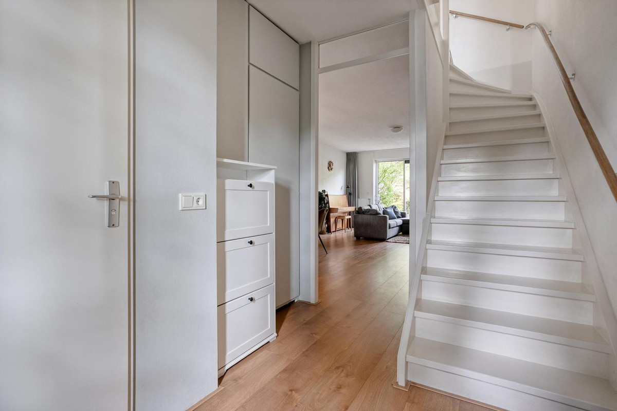 Tussenwoning te koop: Tuinwal 24, Zwolle