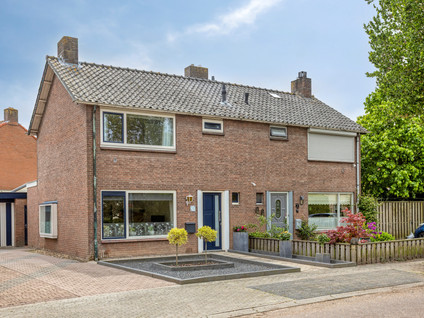 Hoofdstraat 28