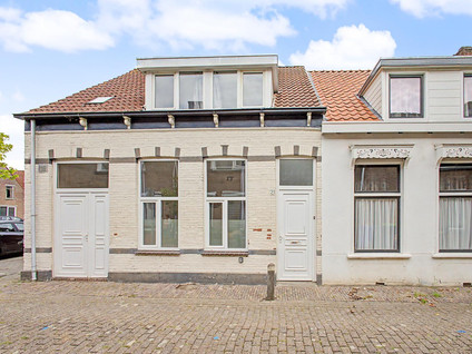 van Bovenstraat 21