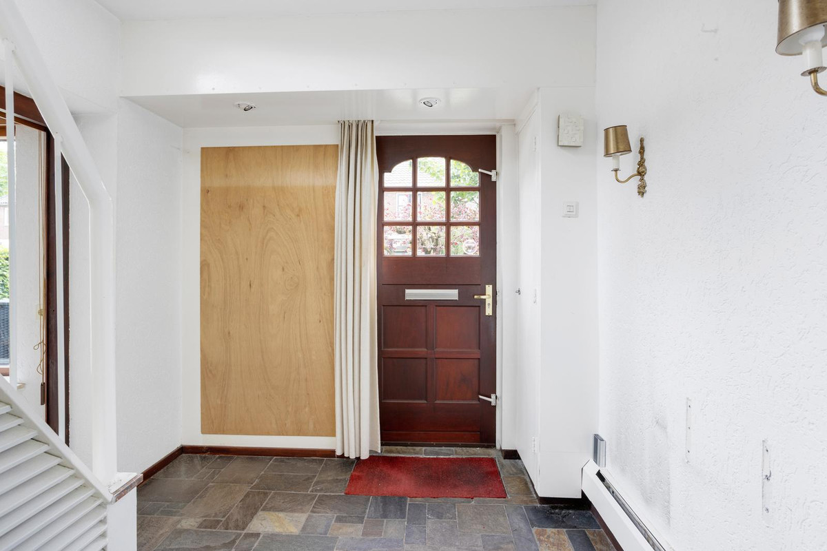 Twee-onder-één-kap te koop: Floresstraat 102, Enschede