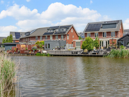 Witte Ring 33