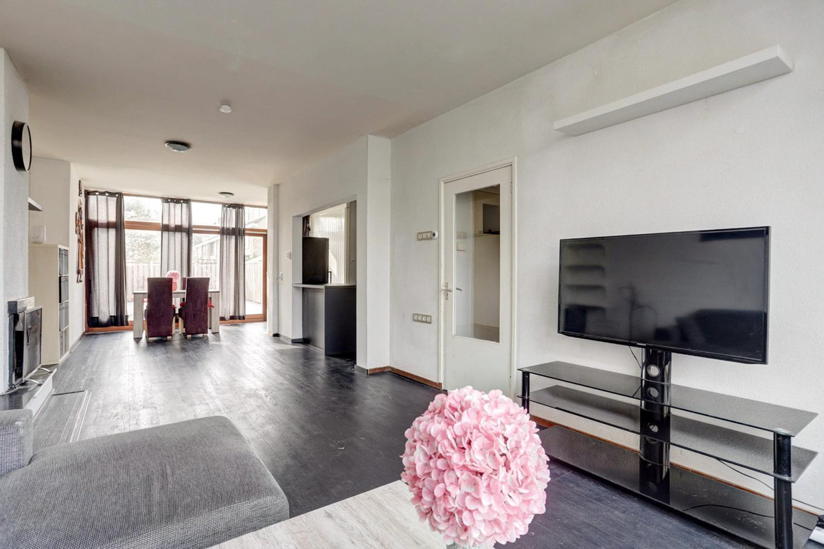 Tussenwoning te koop: Noorwitsstraat 156, Rotterdam