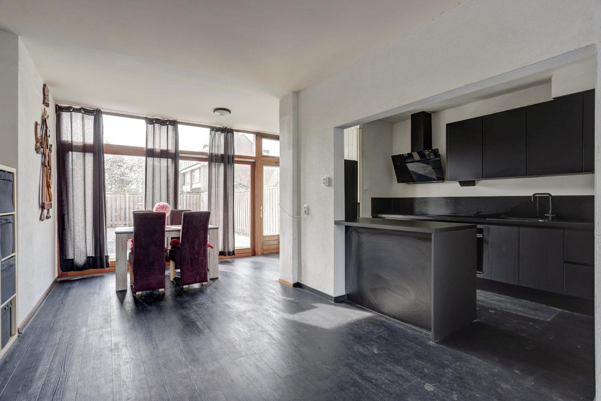 Tussenwoning te koop: Noorwitsstraat 156, Rotterdam