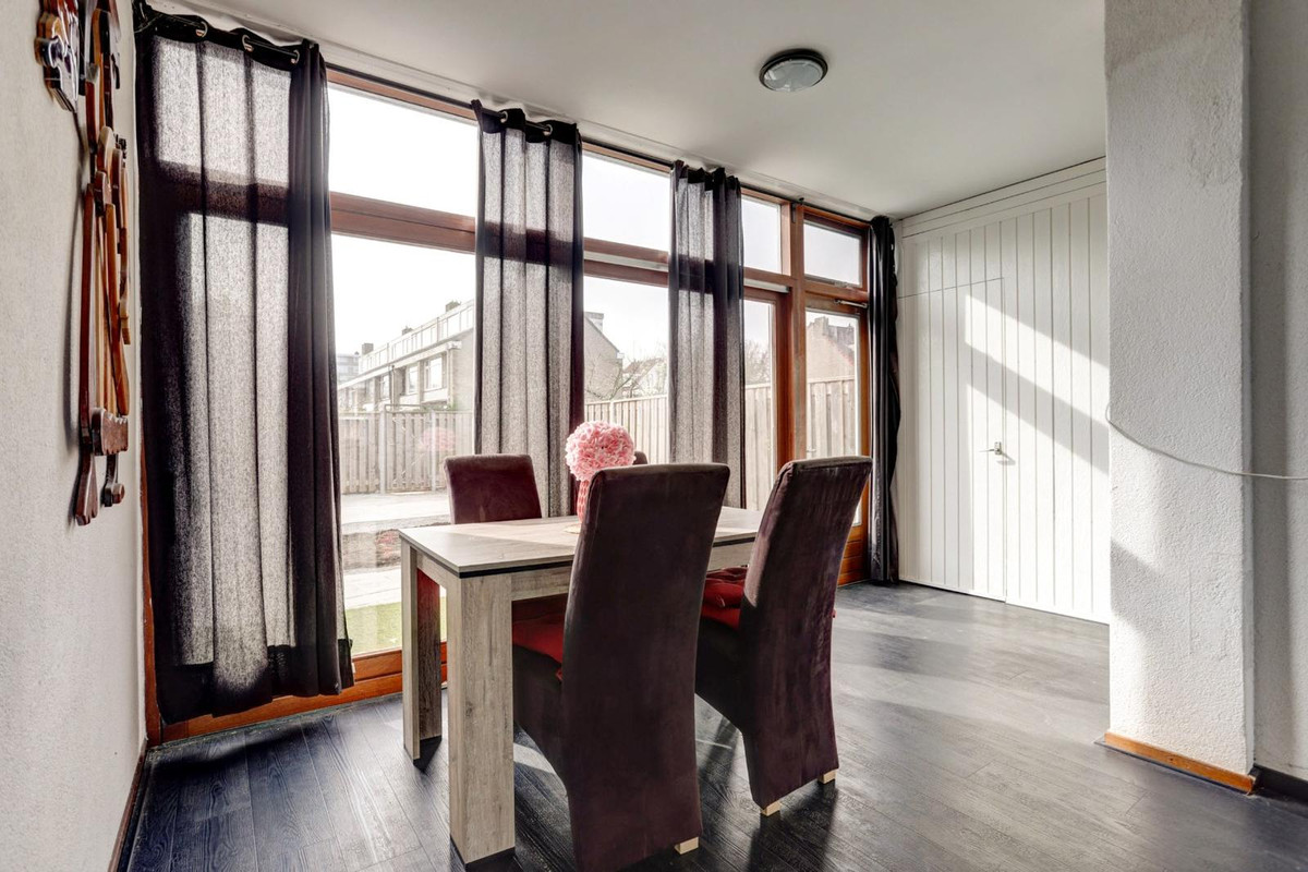 Tussenwoning te koop: Noorwitsstraat 156, Rotterdam