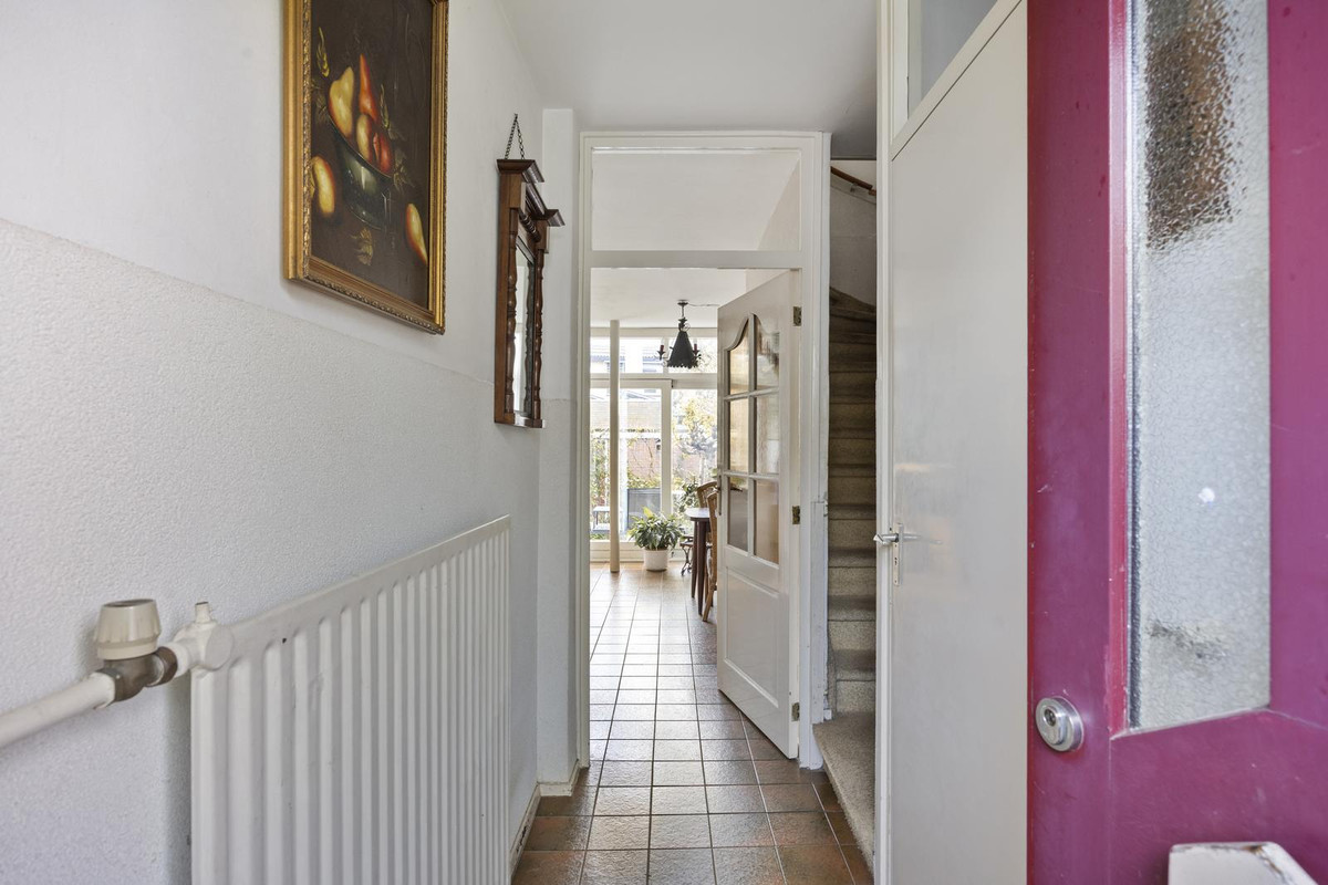Tussenwoning te koop: Oosterlee 6, De Lier