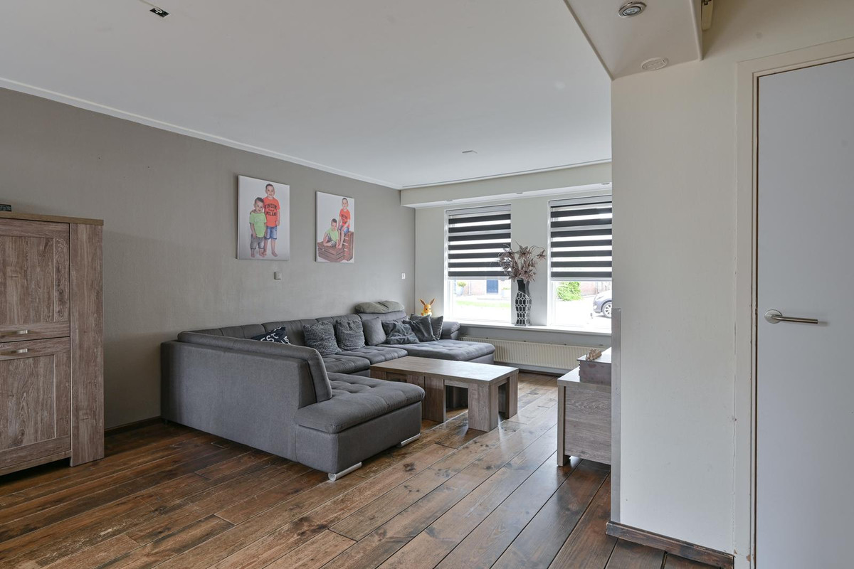Tussenwoning te koop: Goltguldenstraat 10, Hoogeveen