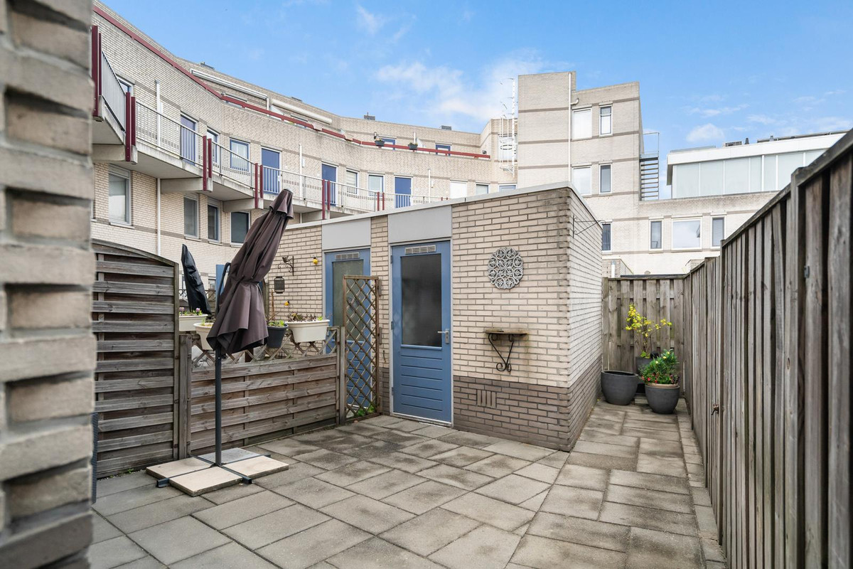 Appartement te koop: De Velden 220, Schiedam