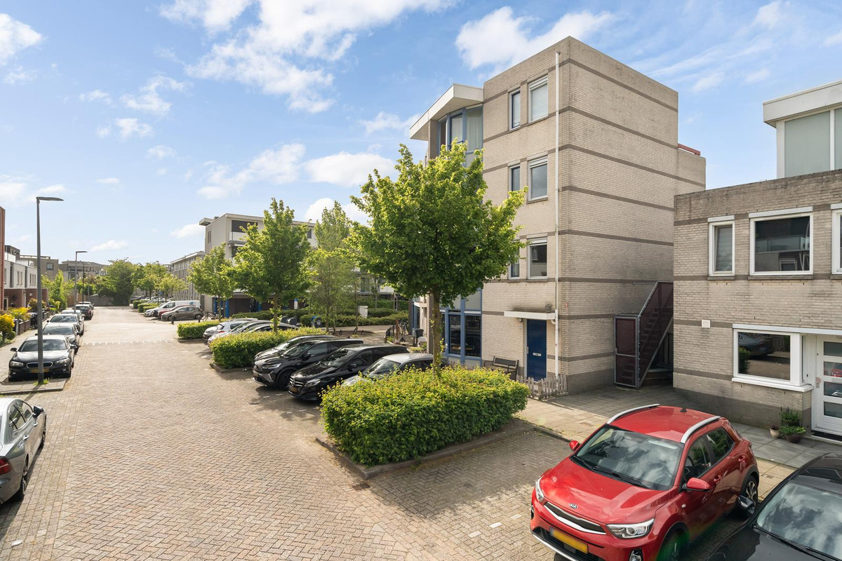 Appartement te koop: De Velden 220, Schiedam