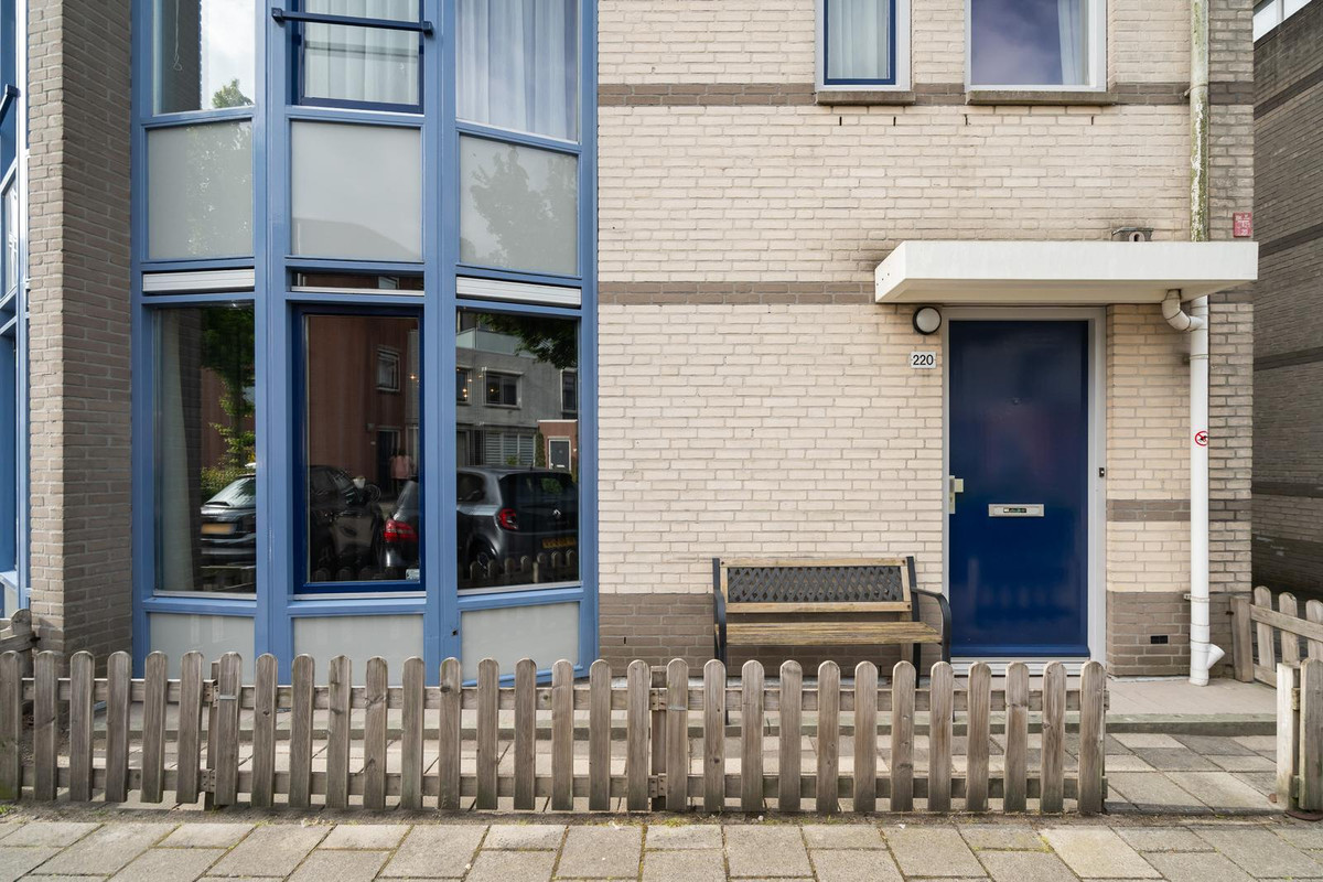 Appartement te koop: De Velden 220, Schiedam