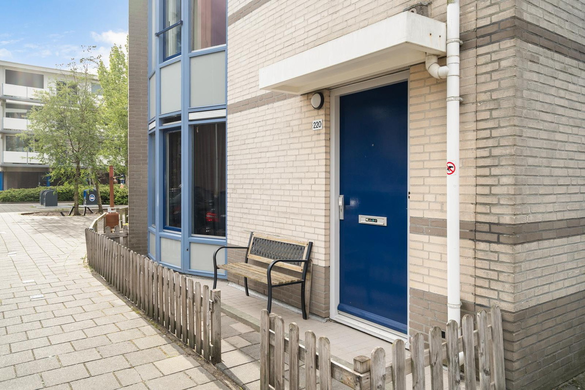 Appartement te koop: De Velden 220, Schiedam