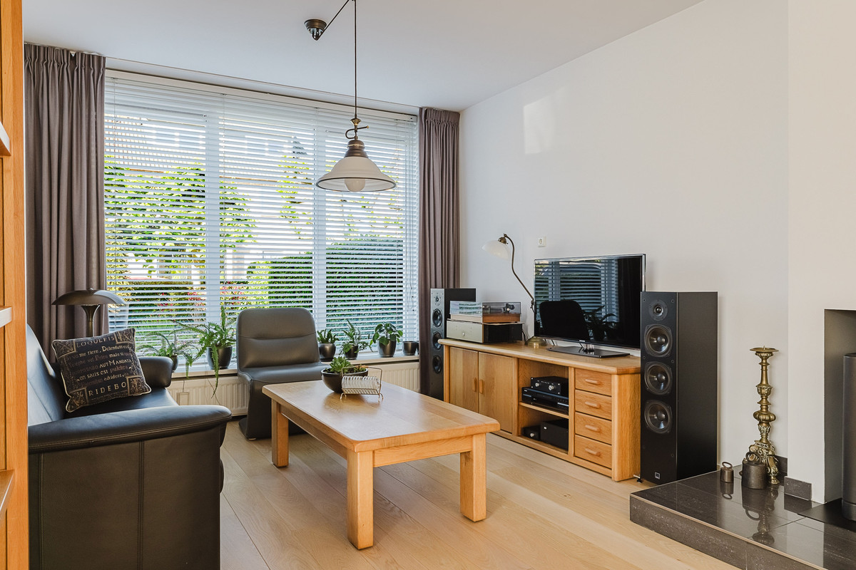 Twee-onder-één-kap te koop: Hoefakker 15, Chaam