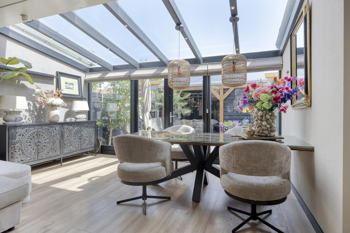 Tussenwoning te koop: Oudlaan 28, Naaldwijk
