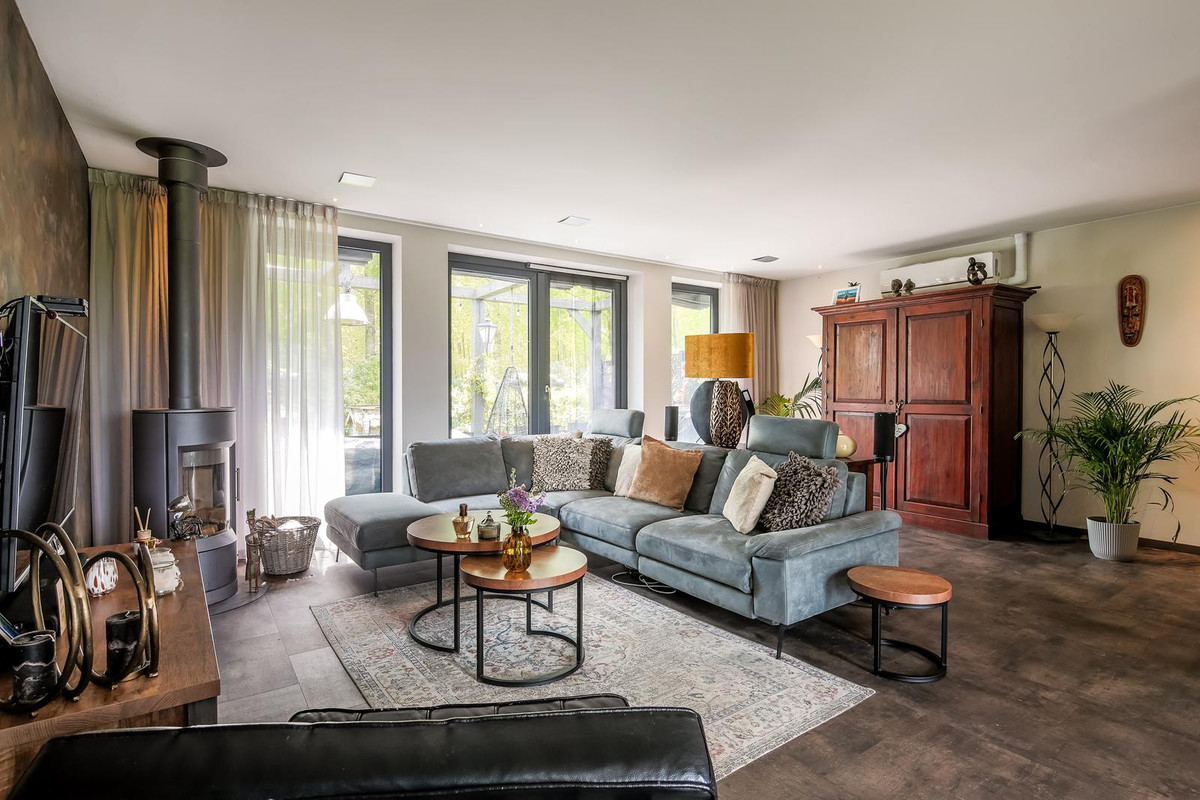 Vrijstaande woning te koop: Amaroqweg 87, Almere