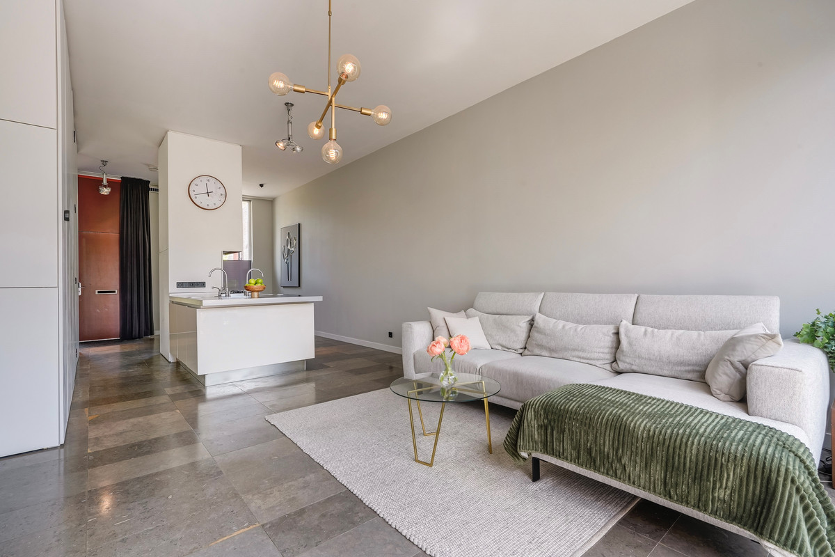 Tussenwoning te koop: Laan van Wateringse Veld 1571, 'S-Gravenhage