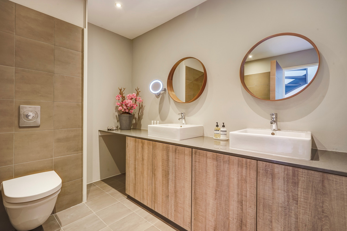 Tussenwoning te koop: Laan van Wateringse Veld 1571, 'S-Gravenhage