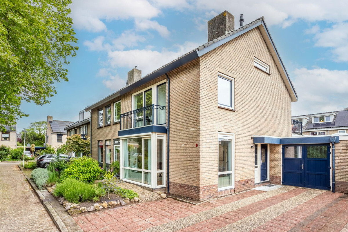 Hoekwoning te koop: Floralaan 9, Lent