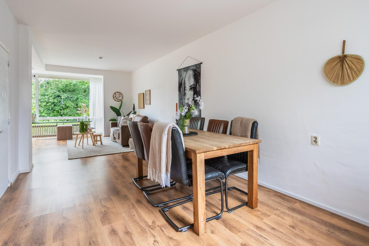 Hoekwoning te koop: Floralaan 9, Lent