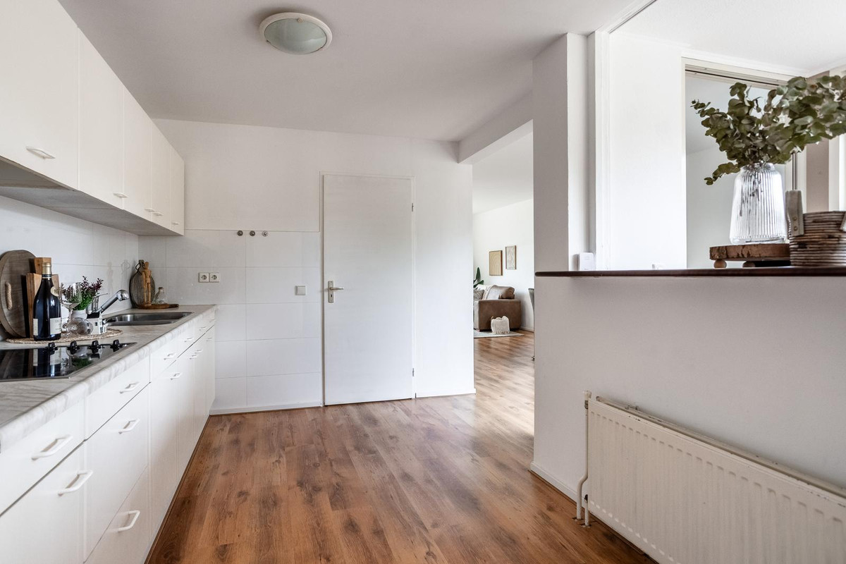 Hoekwoning te koop: Floralaan 9, Lent