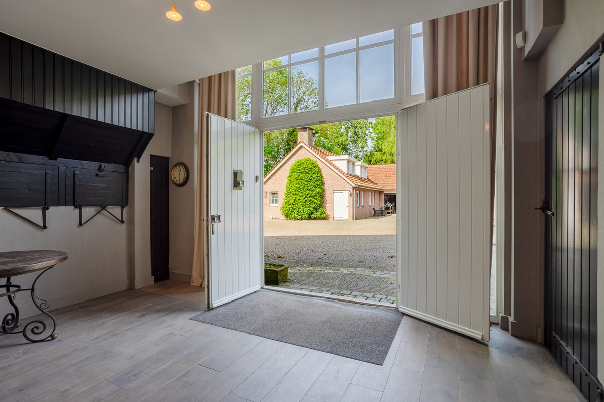 Woning te koop: Weststraat 2, Wouwse Plantage