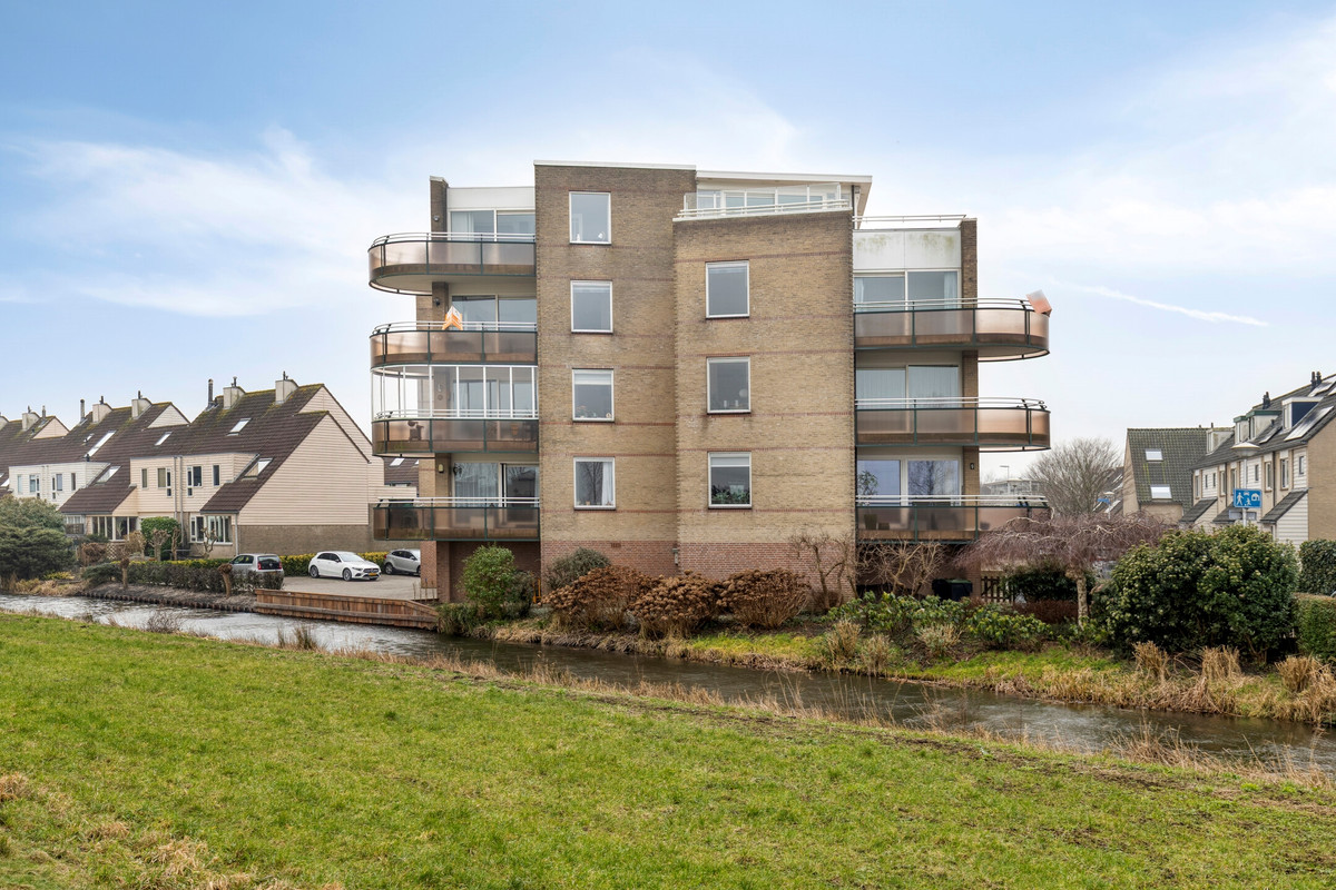 Appartement te koop: Buitendijklaan 120, Leiderdorp