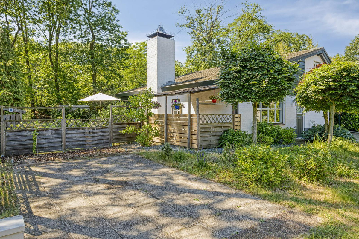 Vrijstaande woning te koop: Schaluinen 11B357, Baarle-Nassau