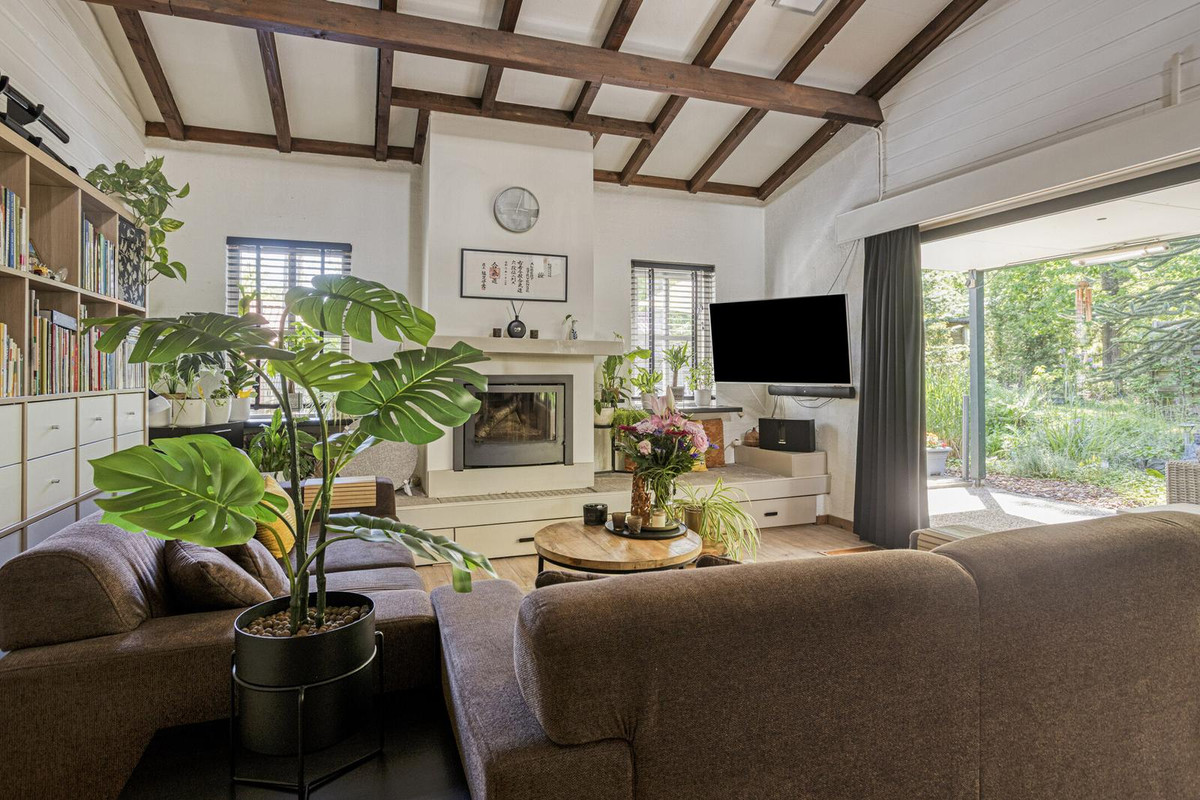 Vrijstaande woning te koop: Schaluinen 11B357, Baarle-Nassau