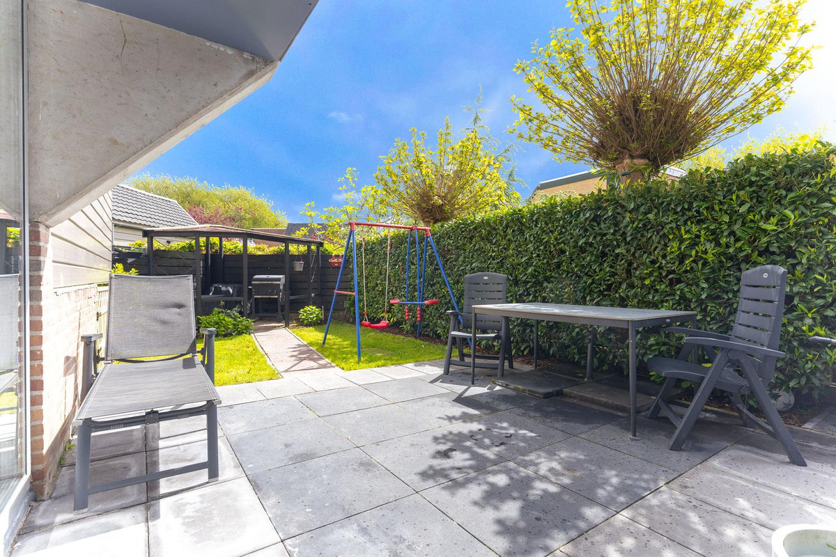 Tussenwoning te koop: Cornelis Haringhuizenlaan 22B, Midwoud