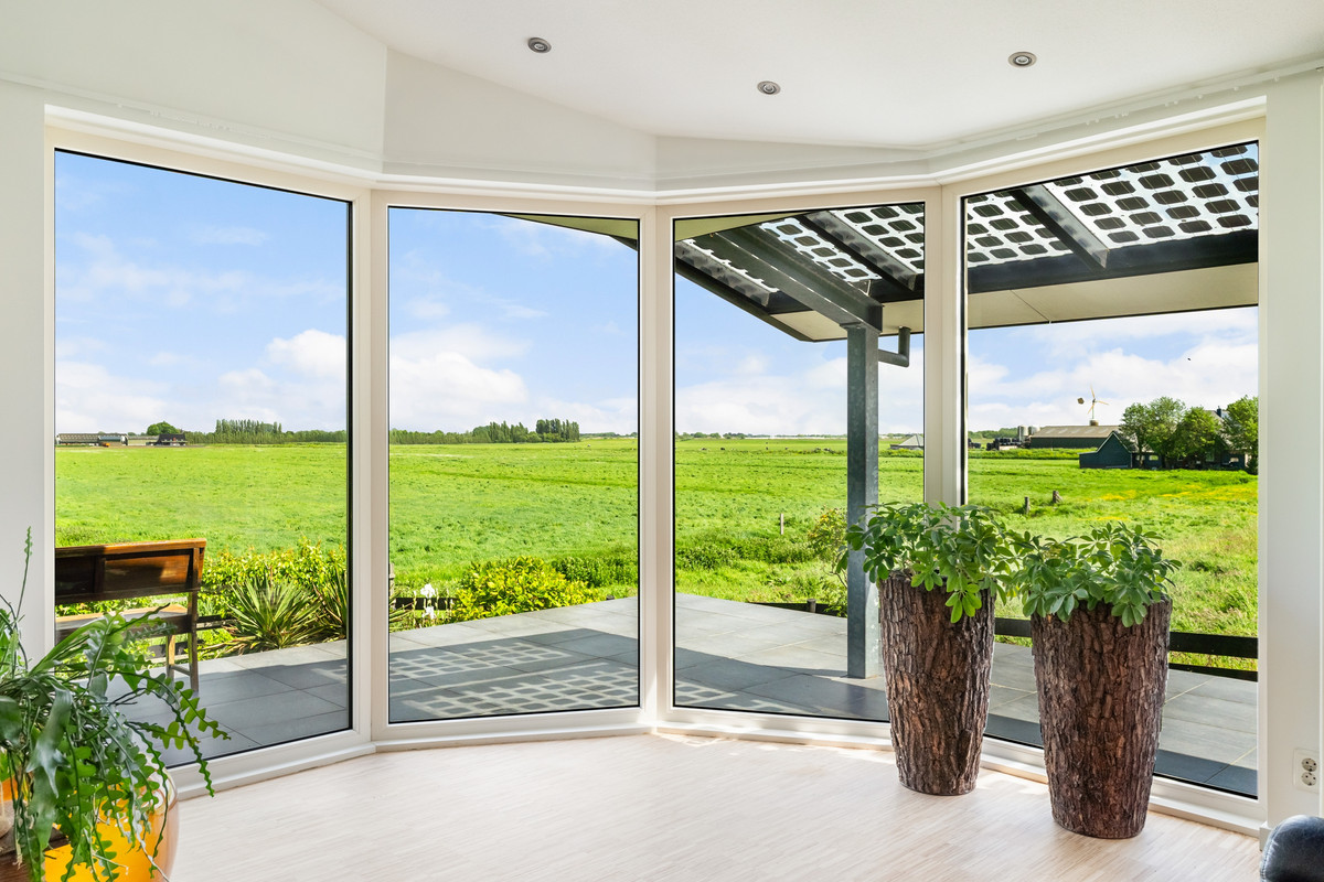Vrijstaande woning te koop: Veenderdijk 3A, Rijpwetering