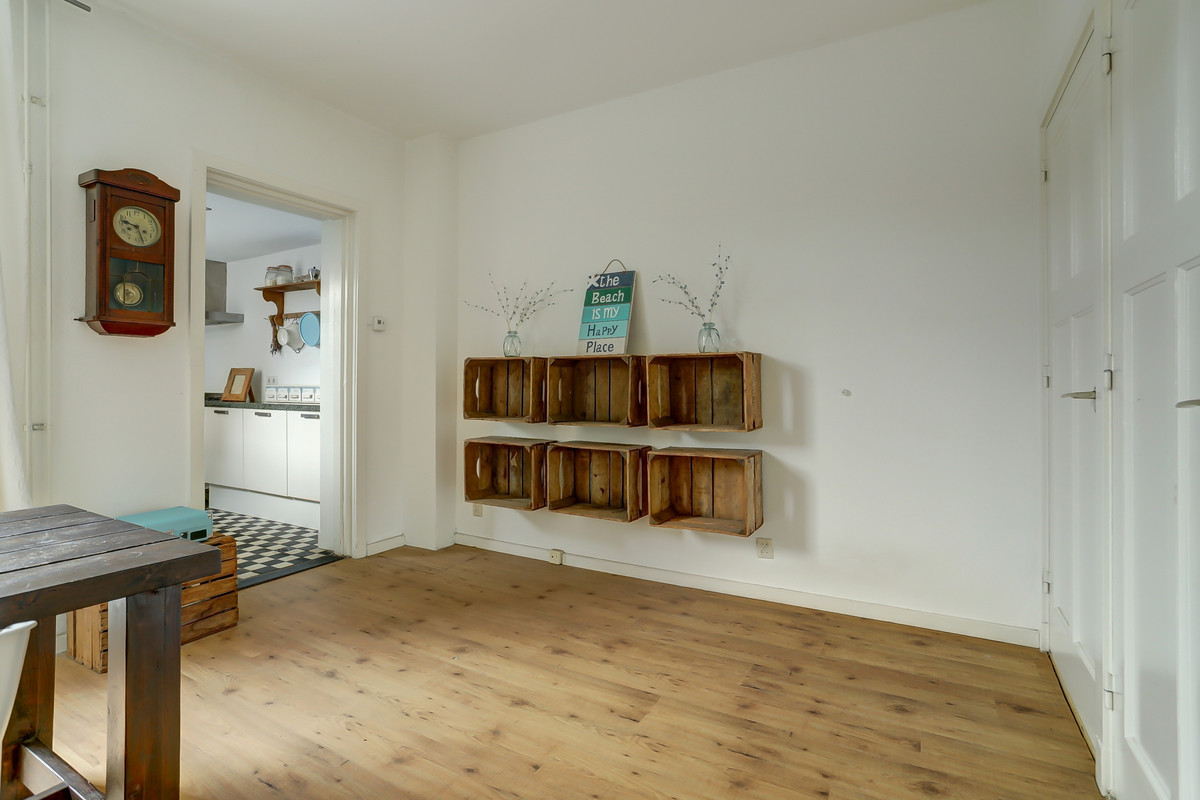 Tussenwoning te koop: Da Costastraat 30, Tilburg