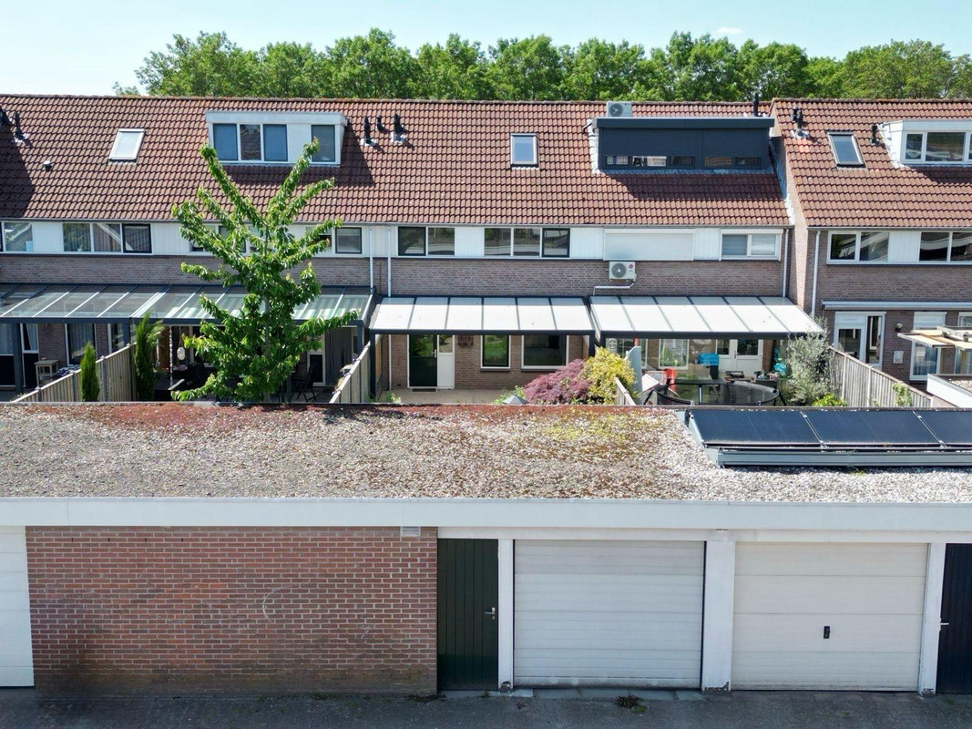 Tussenwoning te koop: Annecyhof 8, Eindhoven