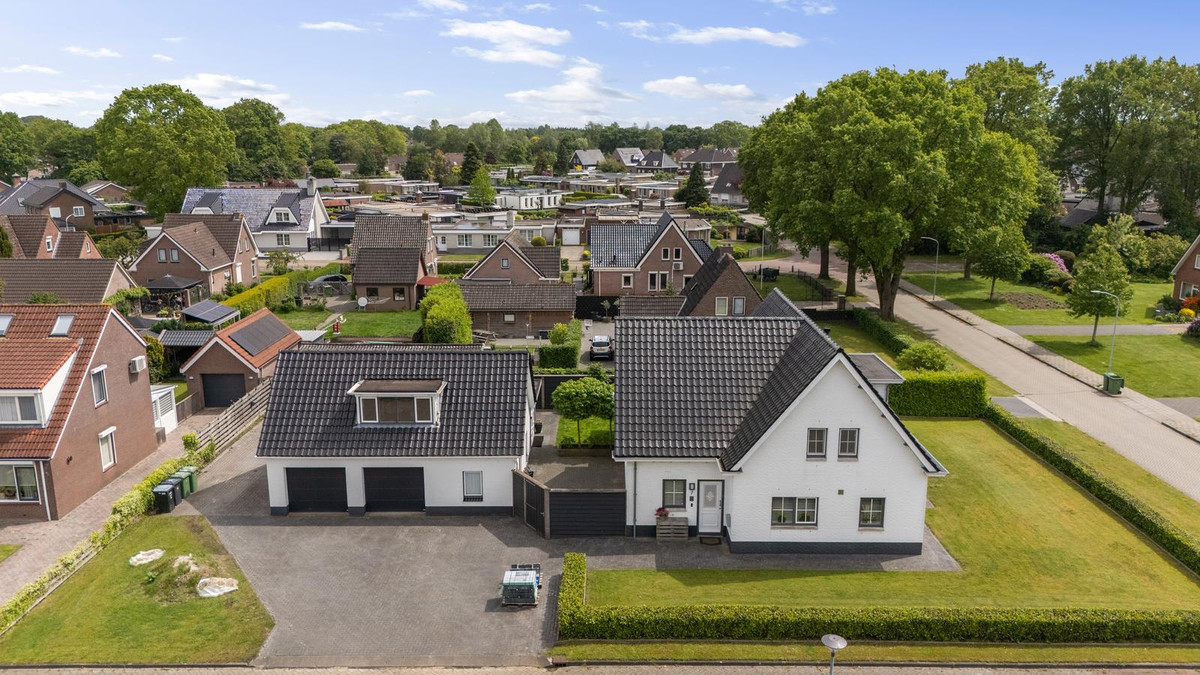 Vrijstaande woning te koop: De Metten 7, Klazienaveen