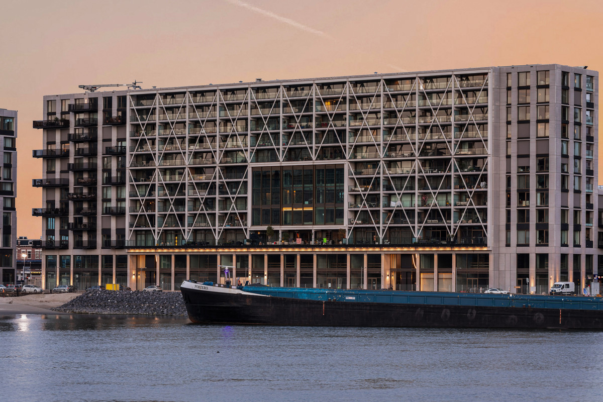Appartement te koop: Rijnhavenkade 84, Rotterdam