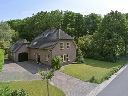 Middelweg 3