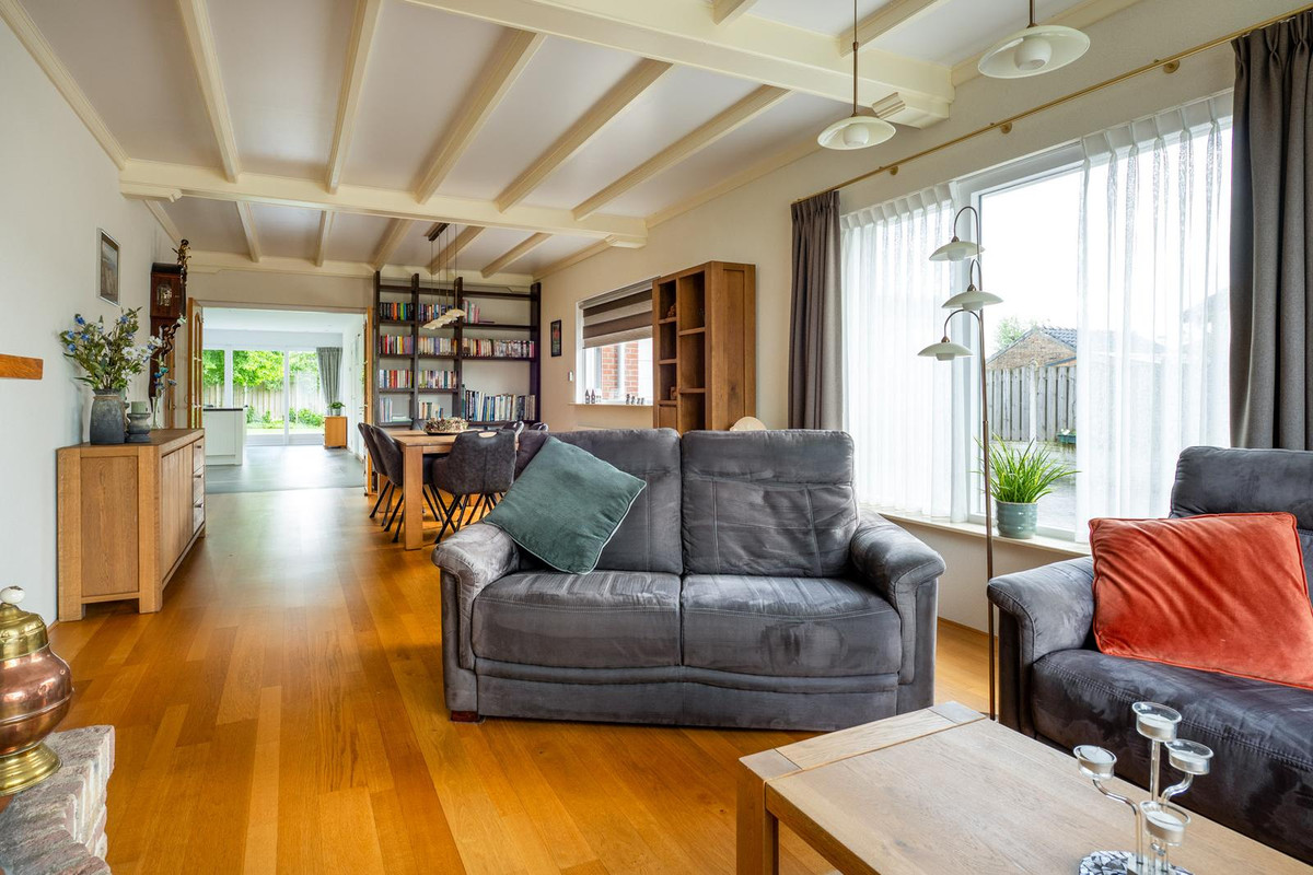 Vrijstaande woning te koop: Verlengde Duinstraat 55, Hoogerheide