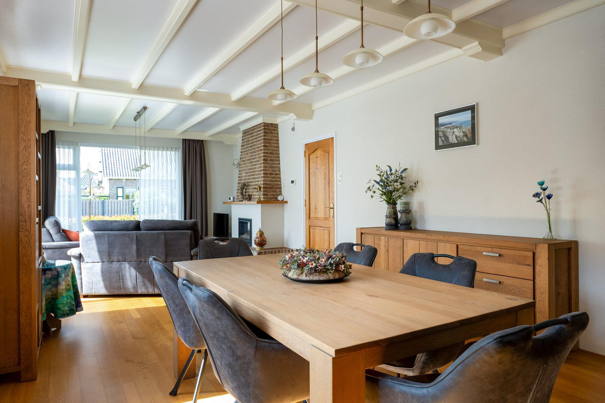 Vrijstaande woning te koop: Verlengde Duinstraat 55, Hoogerheide