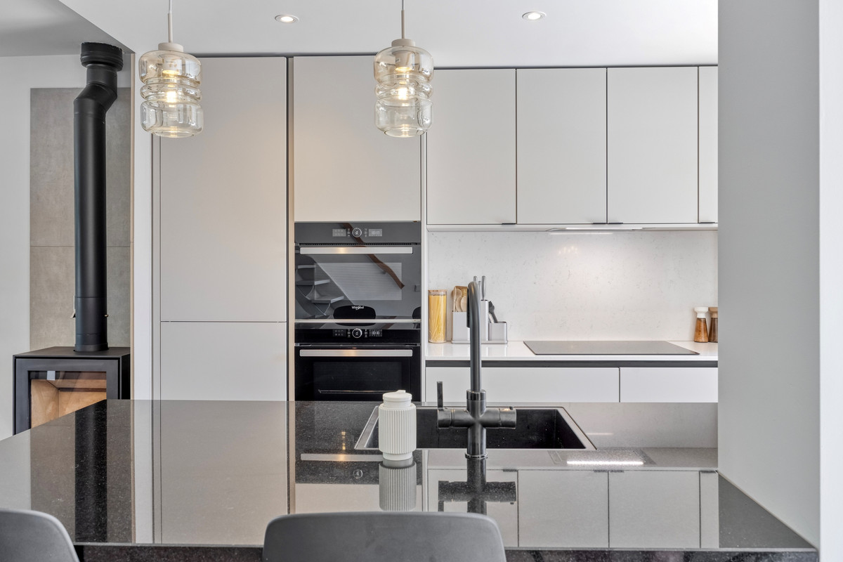 Tussenwoning te koop: Hofsingel 9, Maasland