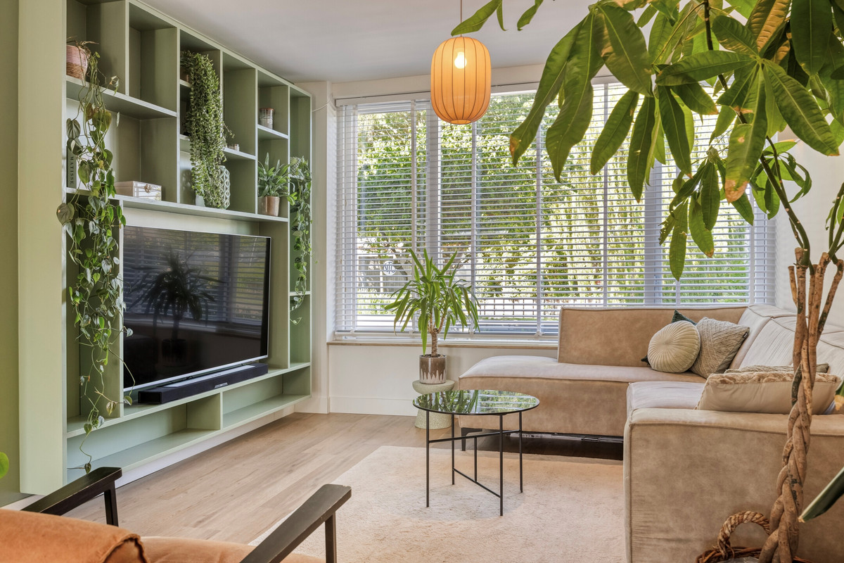 Tussenwoning te koop: Hofsingel 9, Maasland
