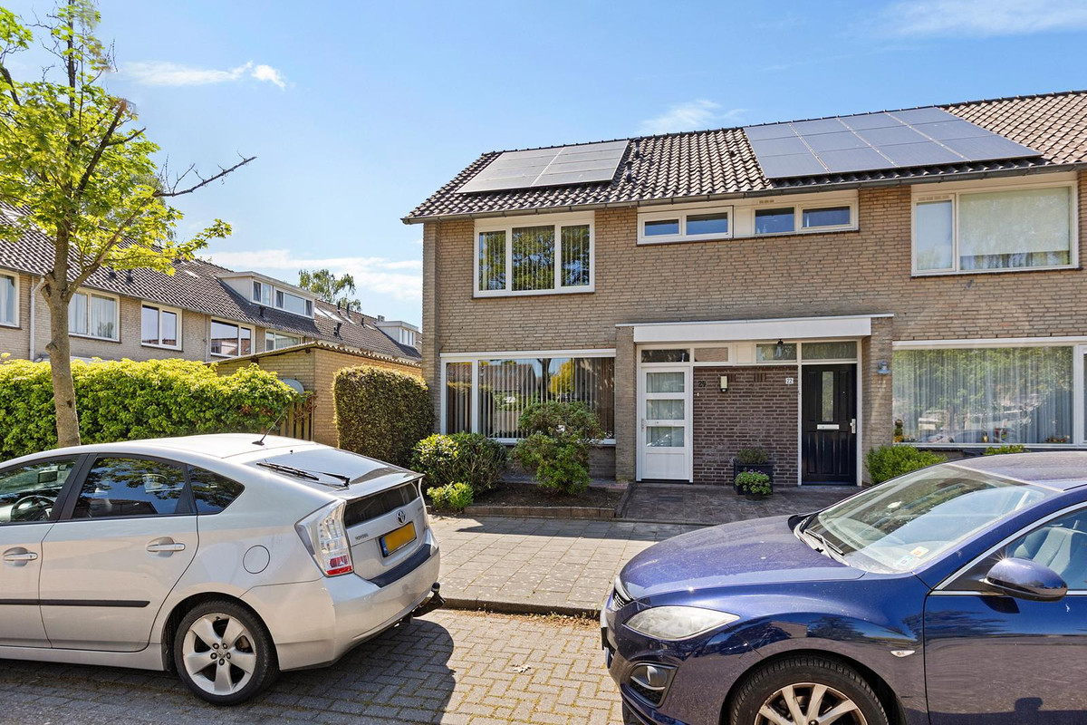 Hoekwoning te koop: Liesbergstraat 24, Eindhoven