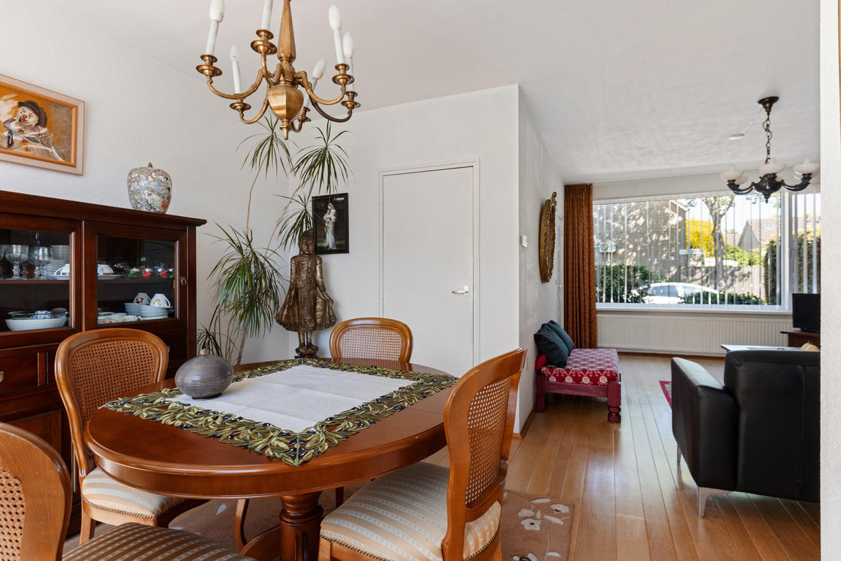Hoekwoning te koop: Liesbergstraat 24, Eindhoven