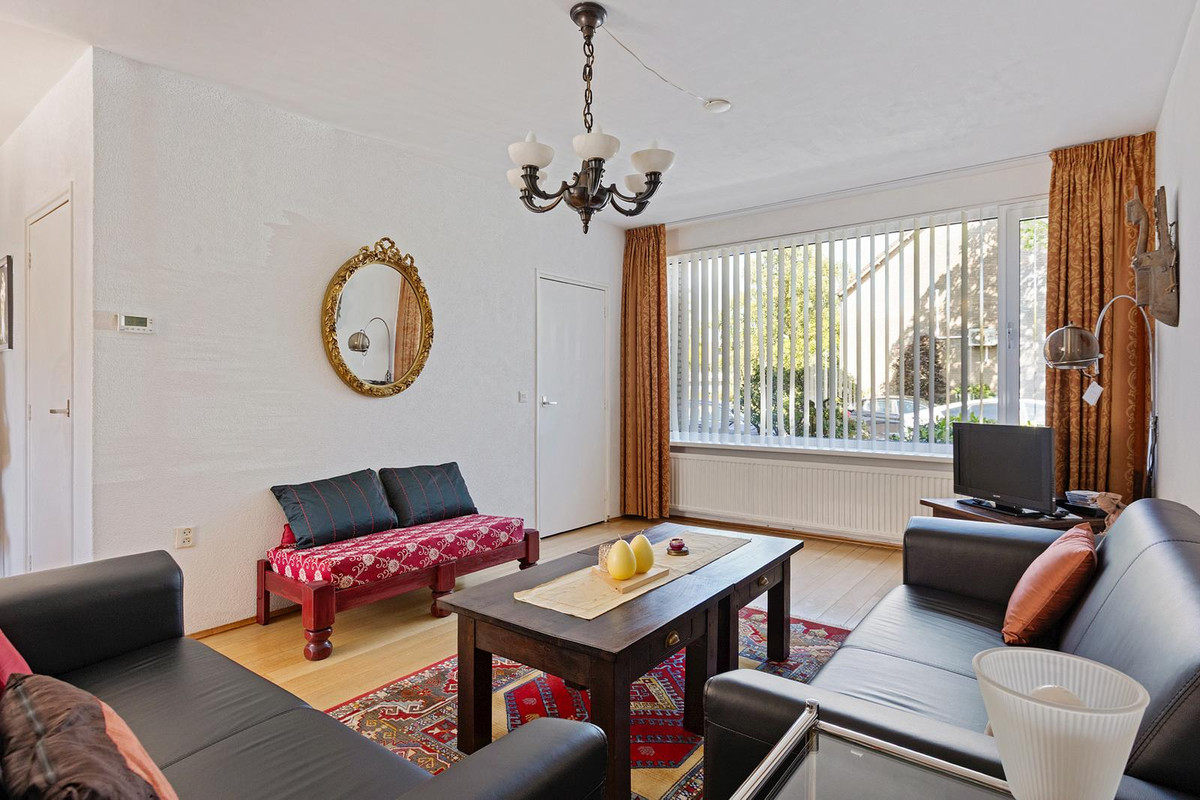 Hoekwoning te koop: Liesbergstraat 24, Eindhoven