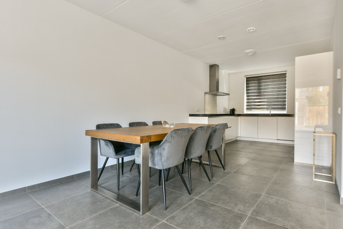 Tussenwoning te koop: Scandinaviëhof 10, Almere
