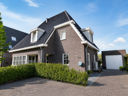 Hagenduin 16