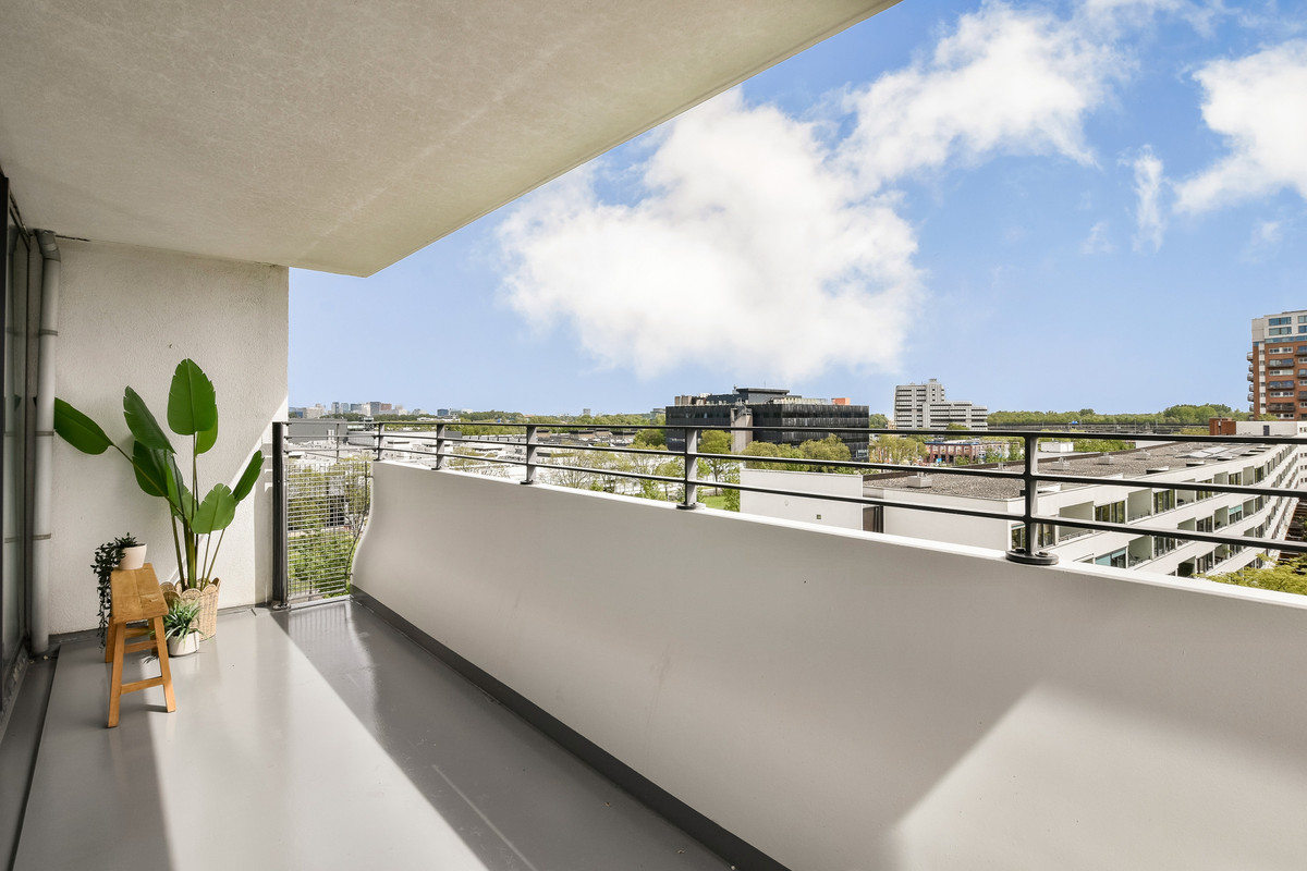 Appartement te koop: Chet Bakerstraat 187, Amsterdam