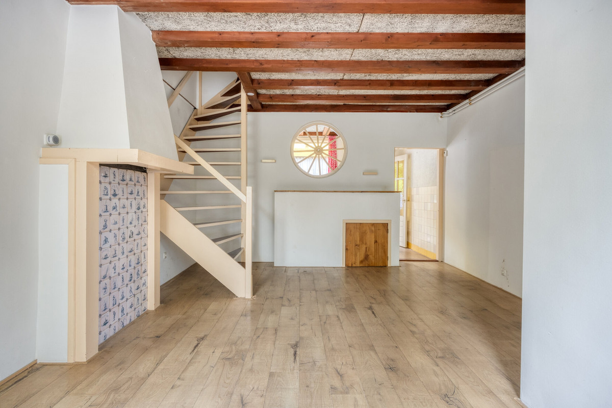 Tussenwoning te koop: Hoofdstraat 86, Terheijden