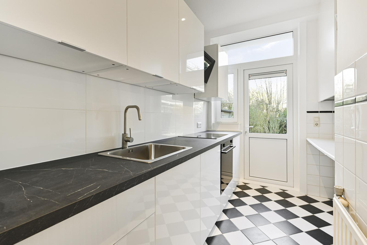 Appartement te huur: De Sillestraat 272, 'S-Gravenhage