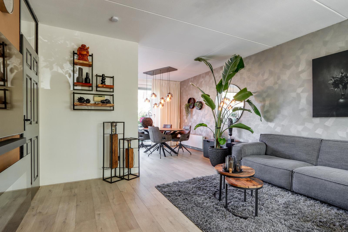 Tussenwoning te koop: Skagerrak 107, Hoofddorp